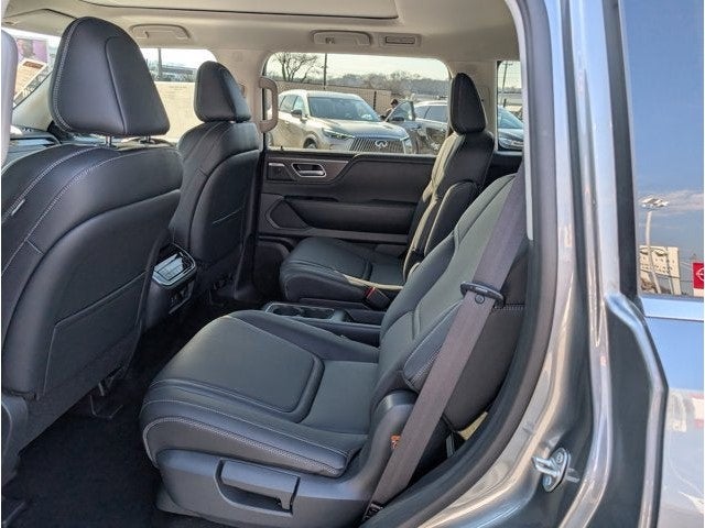 2026 INFINITI QX80 PURE