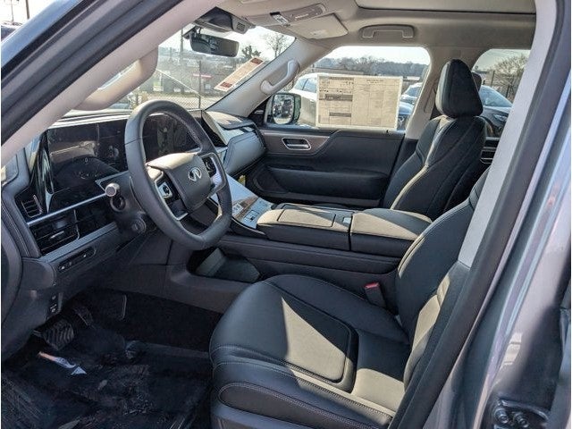 2026 INFINITI QX80 PURE