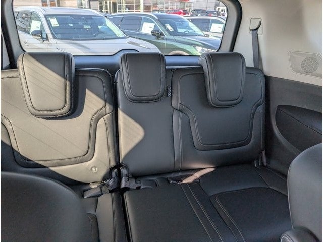 2026 INFINITI QX80 PURE