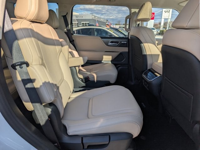 2026 INFINITI QX80 PURE