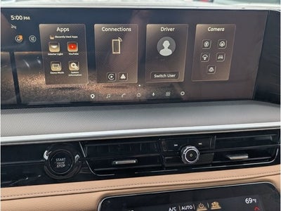 2027 INFINITI QX80 LUXE