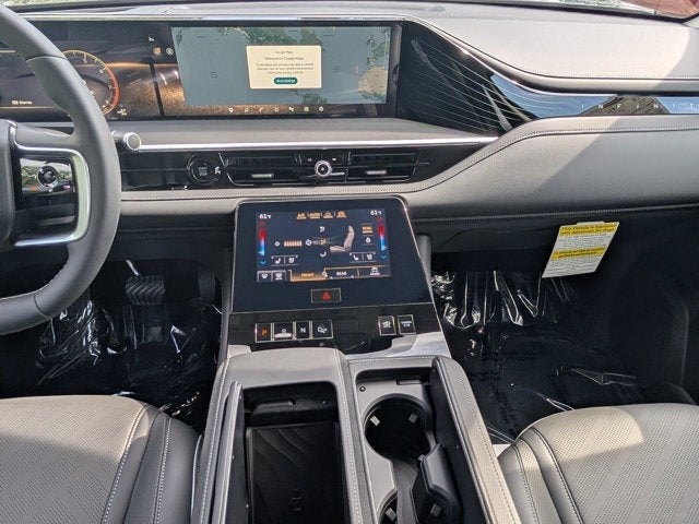 2027 INFINITI QX80 LUXE