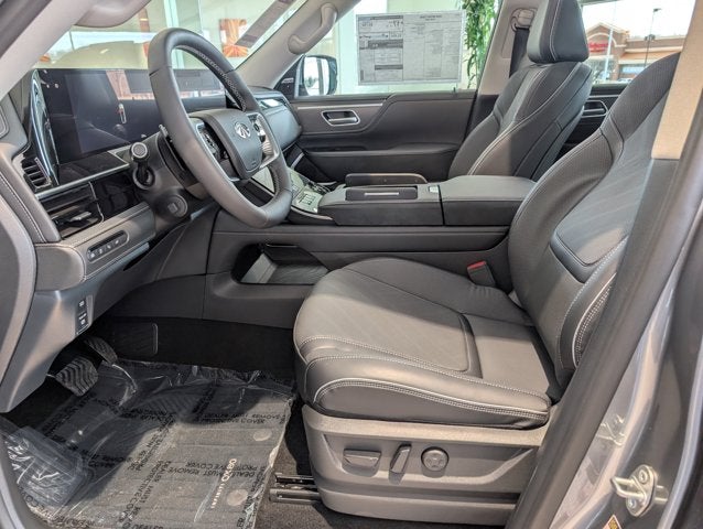 2026 INFINITI QX80 LUXE