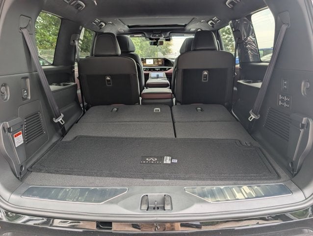 2027 INFINITI QX80 AUTOGRAPH