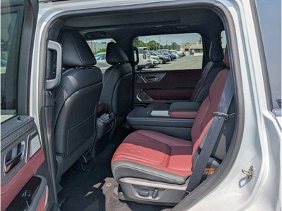 2027 INFINITI QX80 AUTOGRAPH
