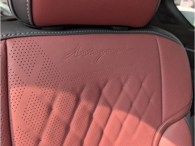 2027 INFINITI QX80 AUTOGRAPH