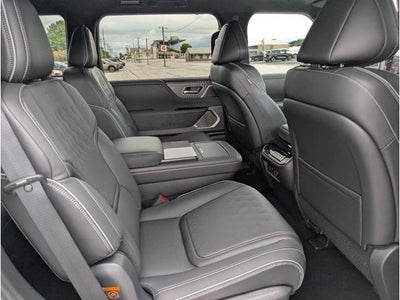 2027 INFINITI QX80 AUTOGRAPH