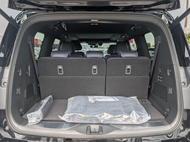 2027 INFINITI QX80 SPORT