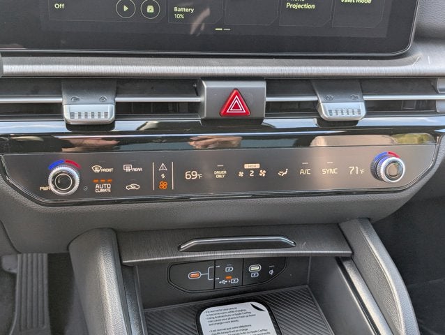 2026 Kia Sportage Plug-In Hybrid X-Line